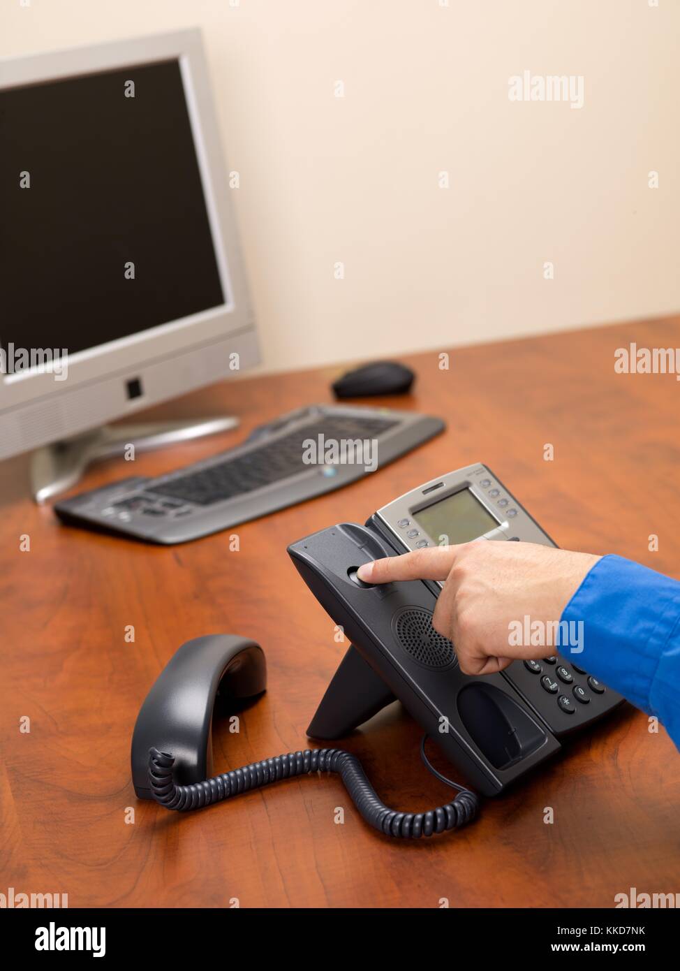 person disconnecting landline phone Stock Photo Alamy