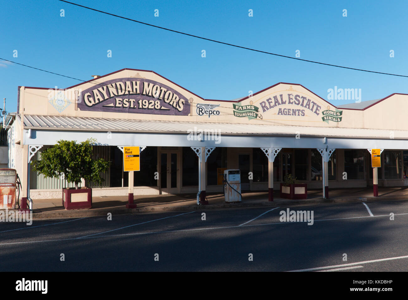 Gayndah Motors still in original style Gayndah Queensland Australia Stock Photo