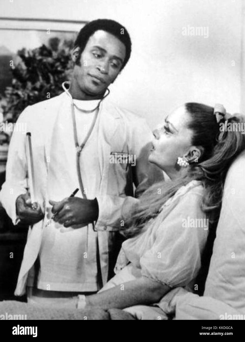 Cleavon Little Jayne Meadows Temperatures Rising 1972 Stock Photo Alamy