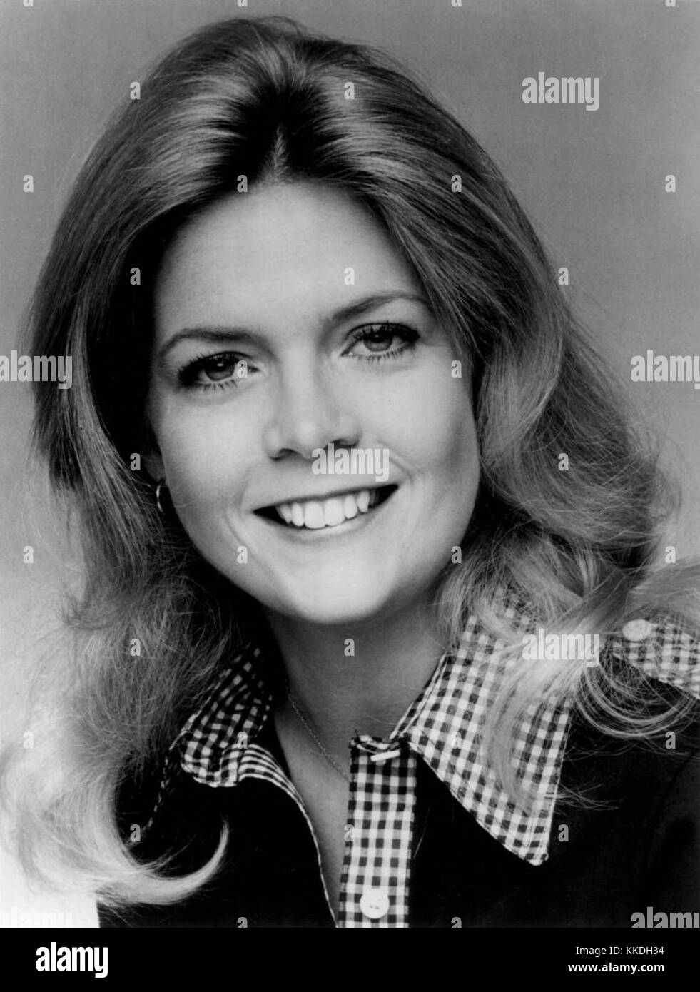 7/26/1977  Meredith Baxter - Birney stars actress as Nancy Douglas Maitland, divorcee and young mother of a two-year-old son who lives in her parents' home while she attends law school in 'Family,' ABC Television Network drama series which centers on the Lawrence, a close-knit American family living in Pasadena, Calif. The series will return for its second full season on Tuesday, Sept. 13 (10:00-11:00 p.m., EDT) on the ABC Television Network. Family Meredith Baxter-Birney 1977 Stock Photo