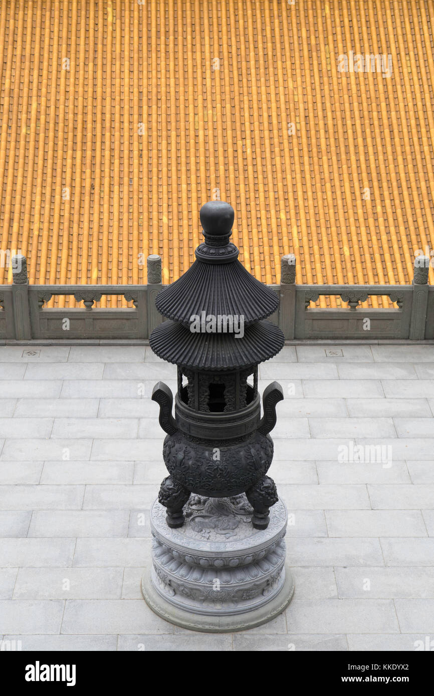 Incense urn temple hi-res stock photography and images - Alamy