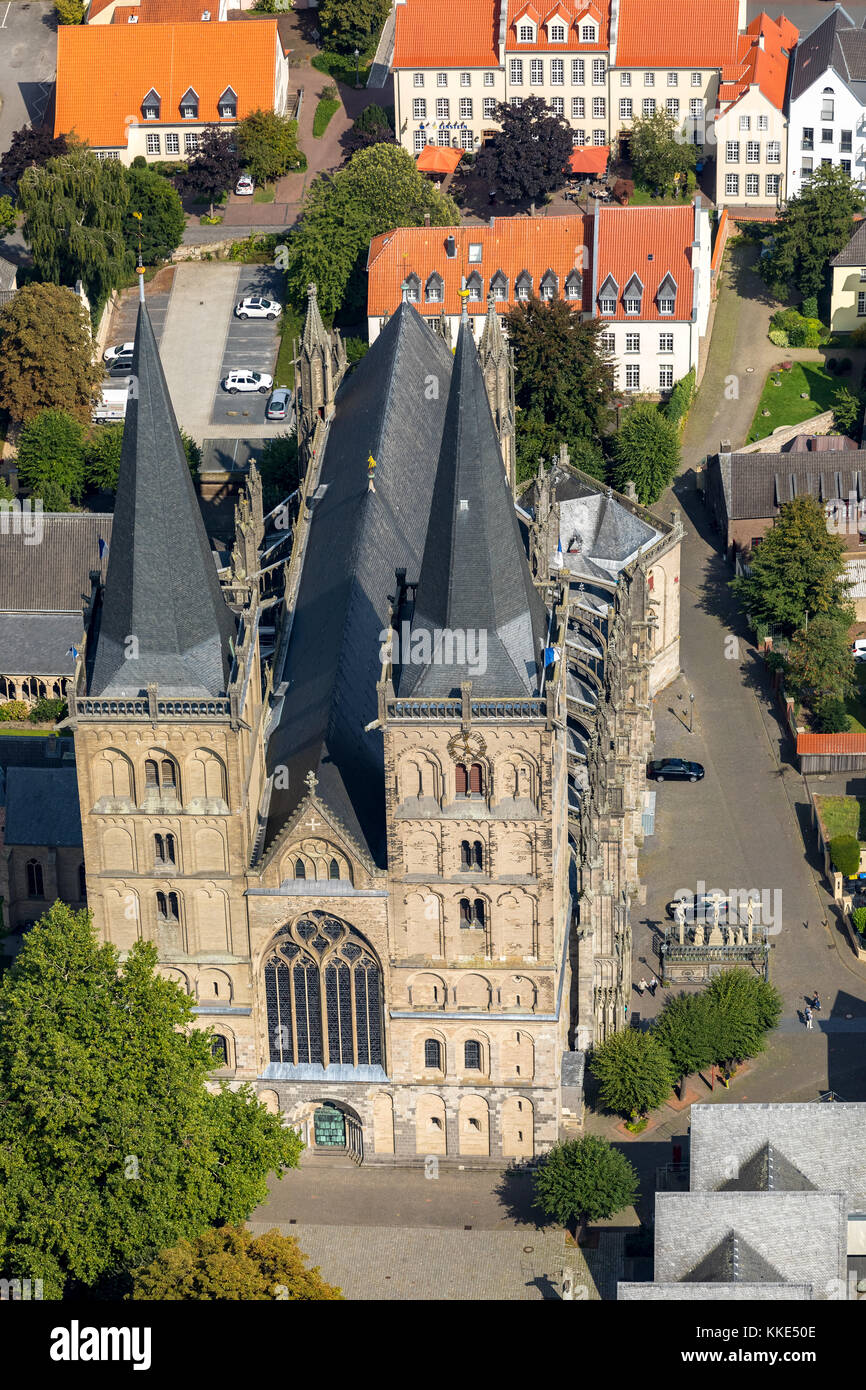 City center Xanten, Dom Sankt Viktor, Abbey Museum Xanten, Xanten, Lower Rhine, Rhine, North Rhine-Westphalia, Germany, Xanten, Lower Rhine, Rhine, No Stock Photo