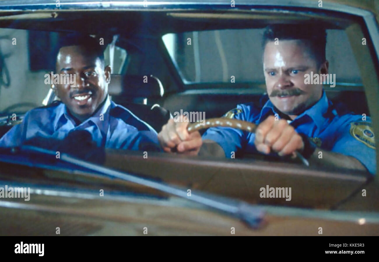 NATIONAL SECURITY 2003 Columbia Pictures film with Martin Lawrence at left and Steve Zahn Stock Photo