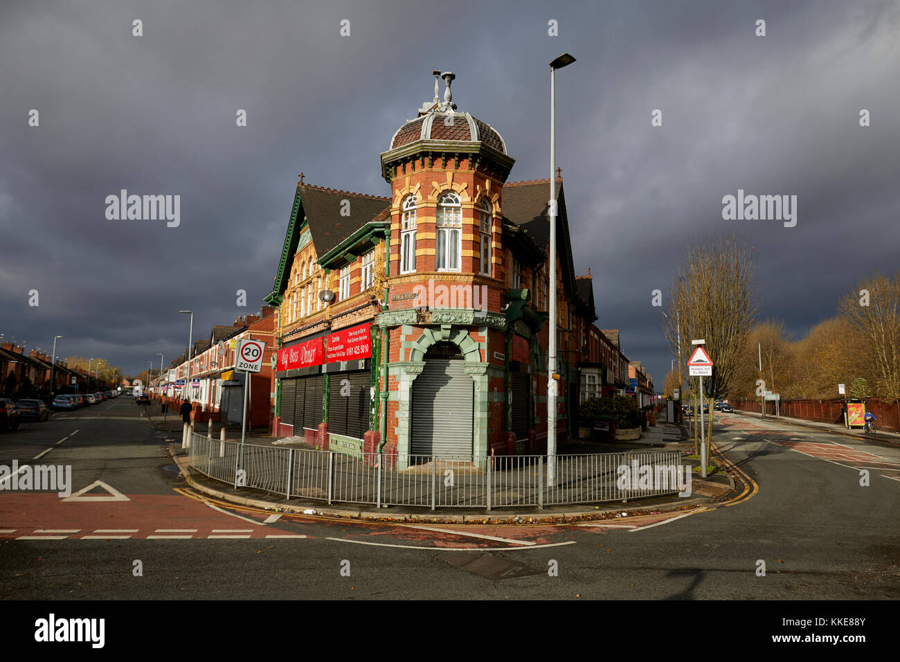 Old Co-op building at Cromwell Roundabout Salford, Gtr Manchester, Stock Photo