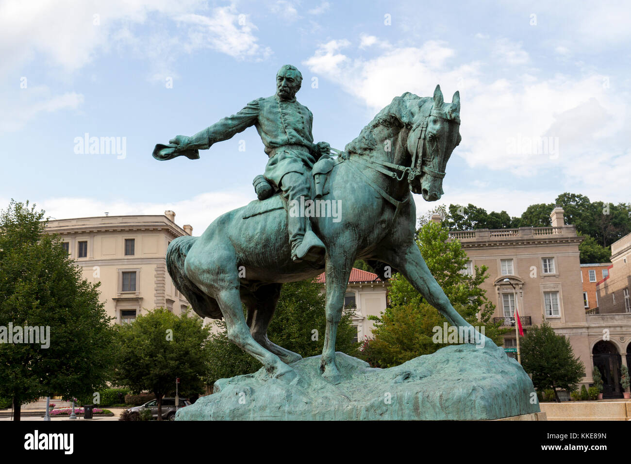 Sheridan statue hires stock photography and images Alamy