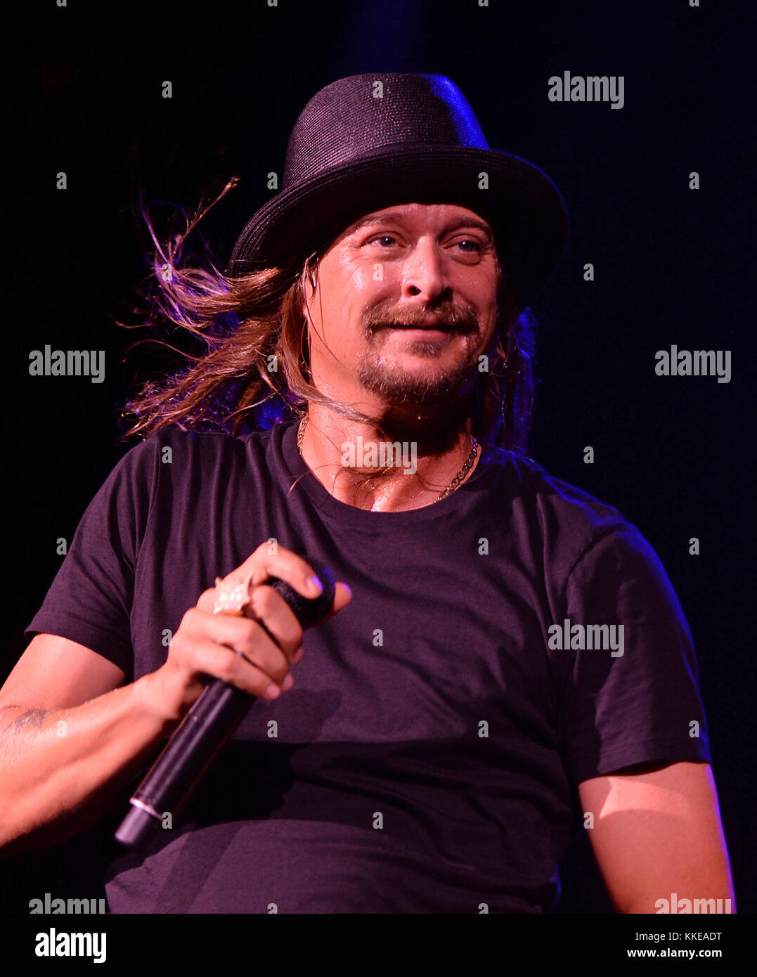 WEST PALM BEACH, FL - JULY 16: Robert James Ritchie AKA Kid Rock performs at The Coral Sky Amphitheater on July 16, 2015 in West Palm Beach Florida.  People:  Kid Rock Stock Photo