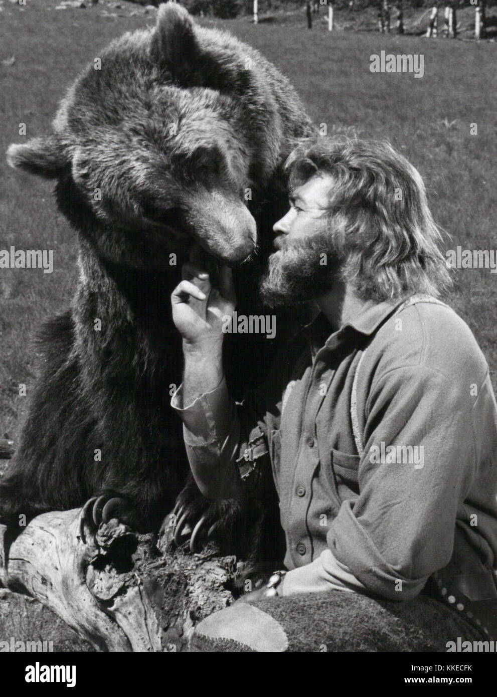 Grizzly Adams 1977 Stock Photo Alamy