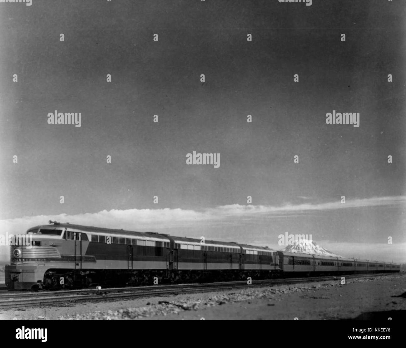 Olympian Hiawatha streamliner 1947 Stock Photo Alamy