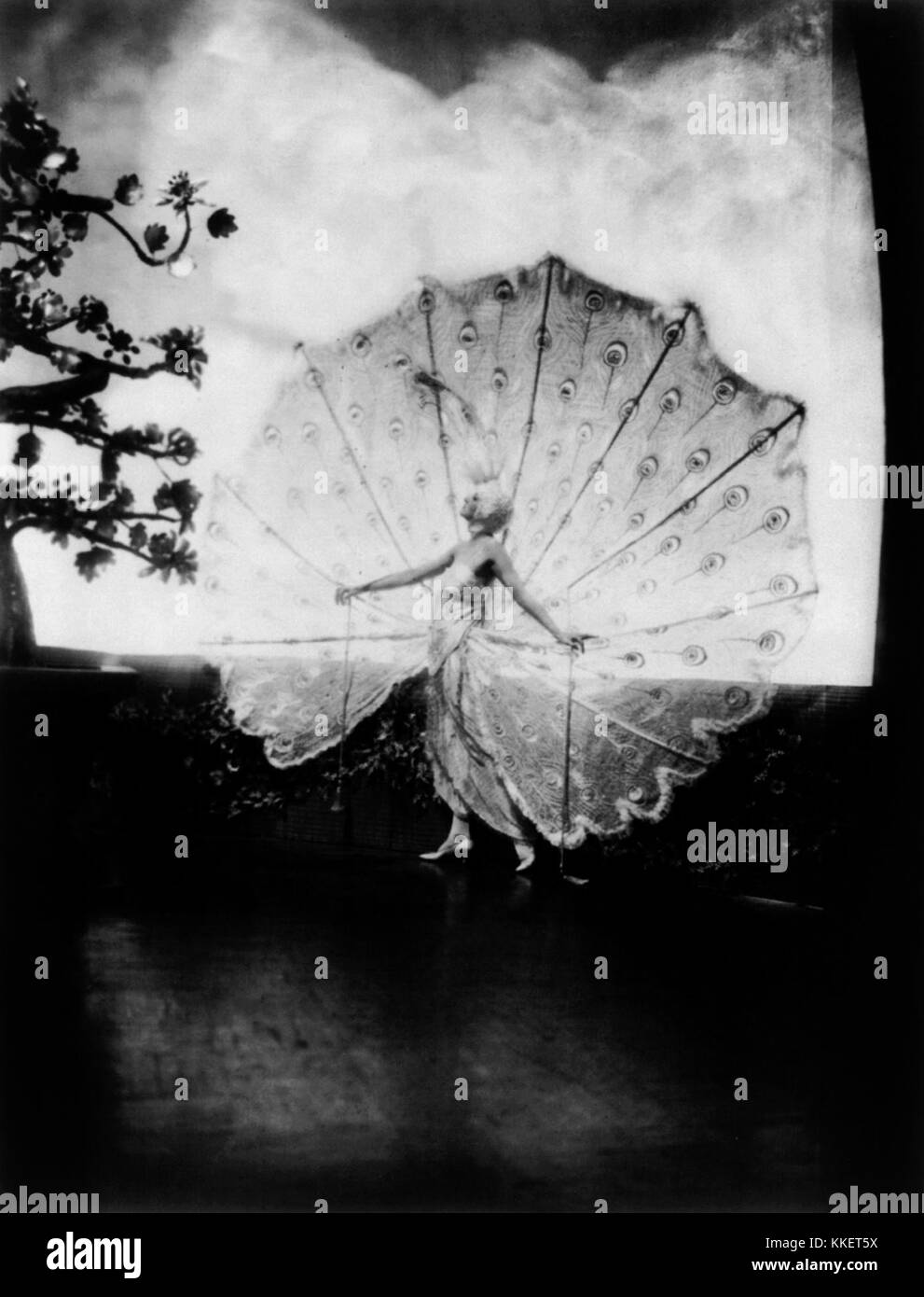 Dolores, Ziegfeld girl, by Alfred Cheney Johnston, ca. 1920 Stock Photo
