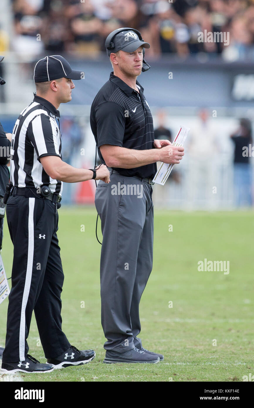 Orlando, FL, USA. 2nd Dec, 2017. UCF head coach Scott Frost on the sidelines during the AAC Championship football game between the UCF Knights and the Memphis Tigers at the Spectrum Stadium in Orlando, FL. Kyle Okita/CSM/Alamy Live News Stock Photo