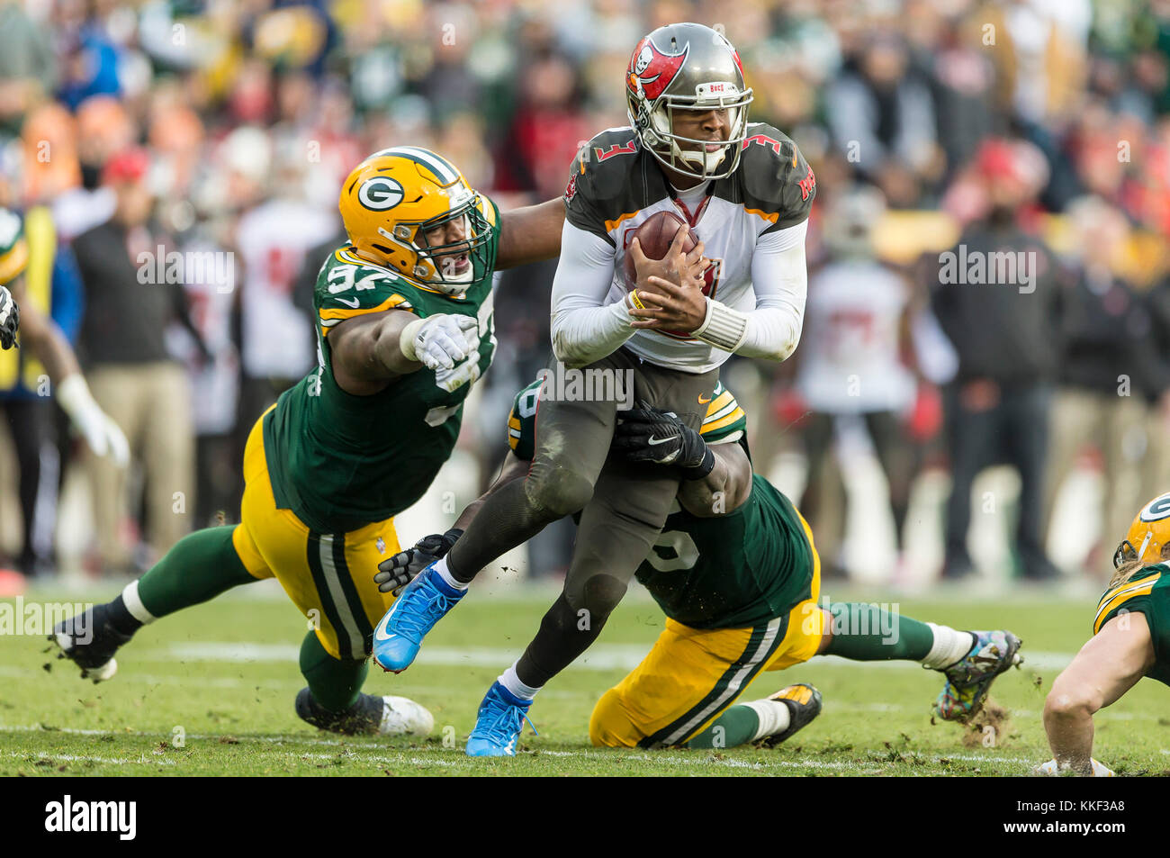 Green Bay, WI, USA. 10th Nov, 2019. Green Bay Packers center Corey Linsley  #63 before the NFL Football game between the Carolina Panthers and the Green  Bay Packers at Lambeau Field in