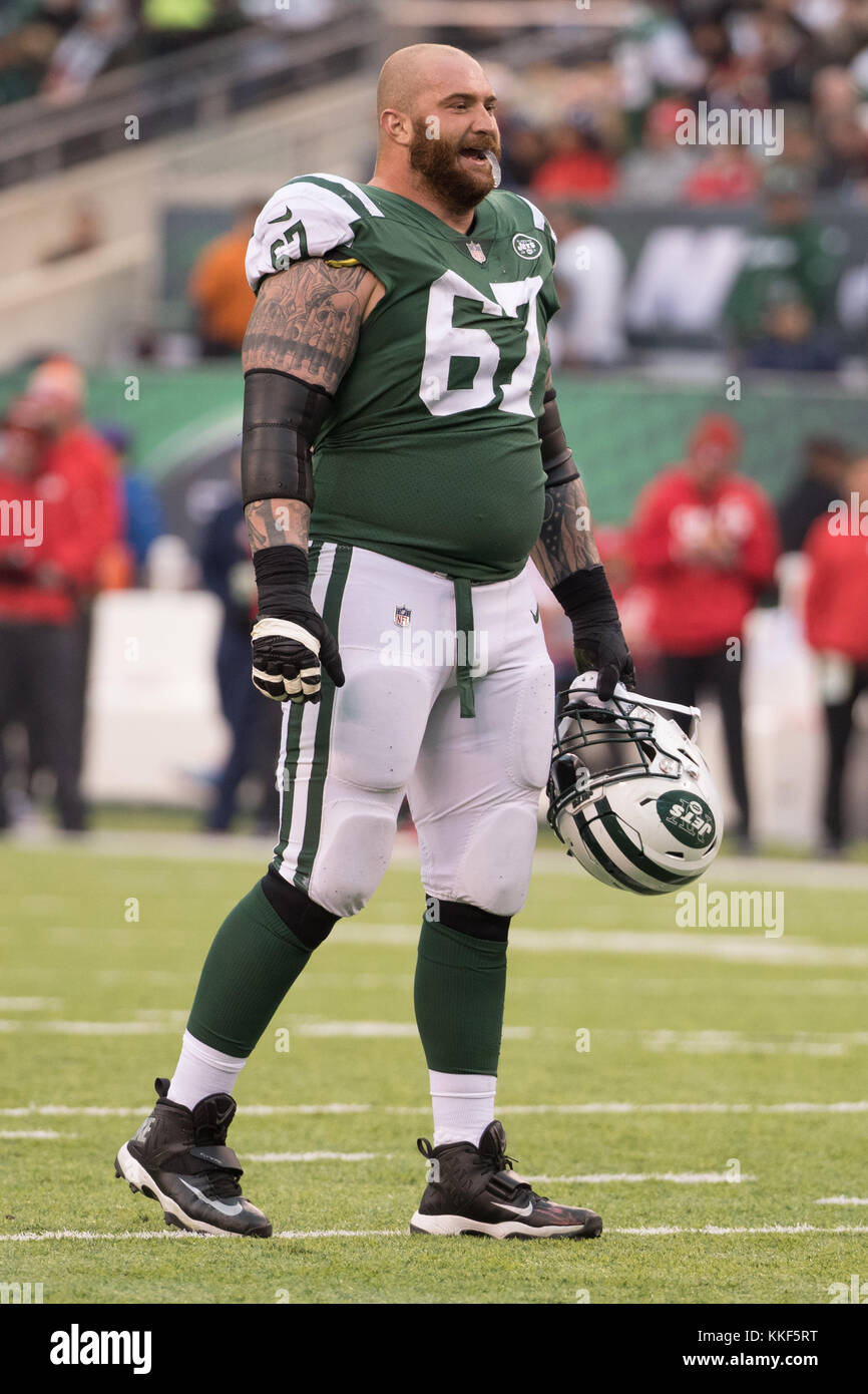 Jacksonville, FL, USA. 30th Sep, 2018. New York Jets offensive guard Brian  Winters (67) during 2nd half NFL football game between the New York Jets  and the Jacksonville Jaguars. Jaguars defeated Jets