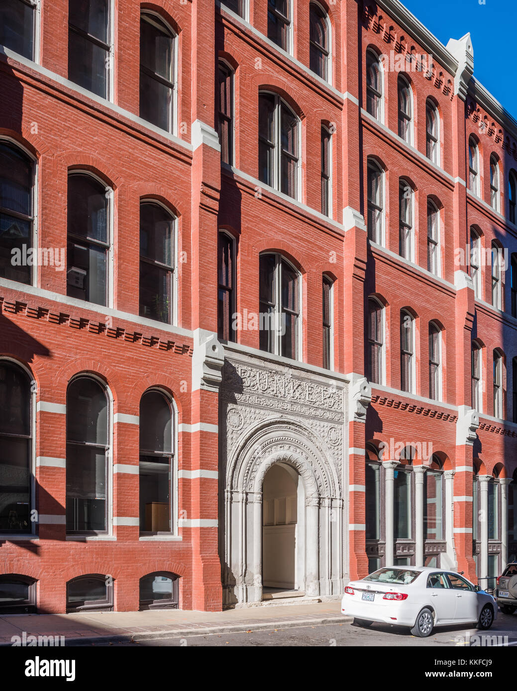 The Bunker Building in downtown Kansas City Stock Photo Alamy