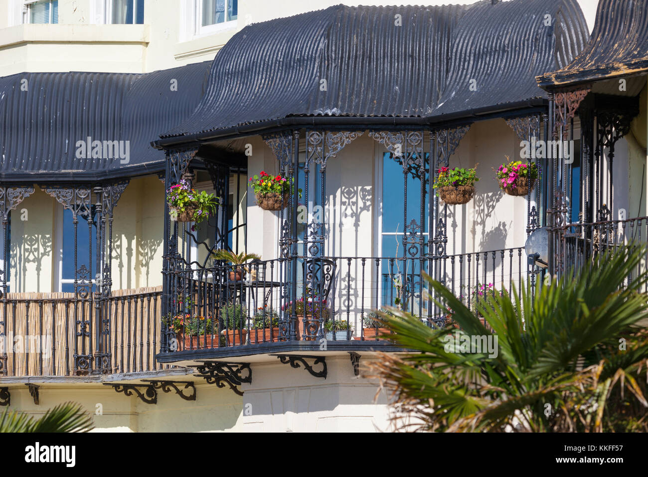 Balcony plants uk hires stock photography and images Alamy