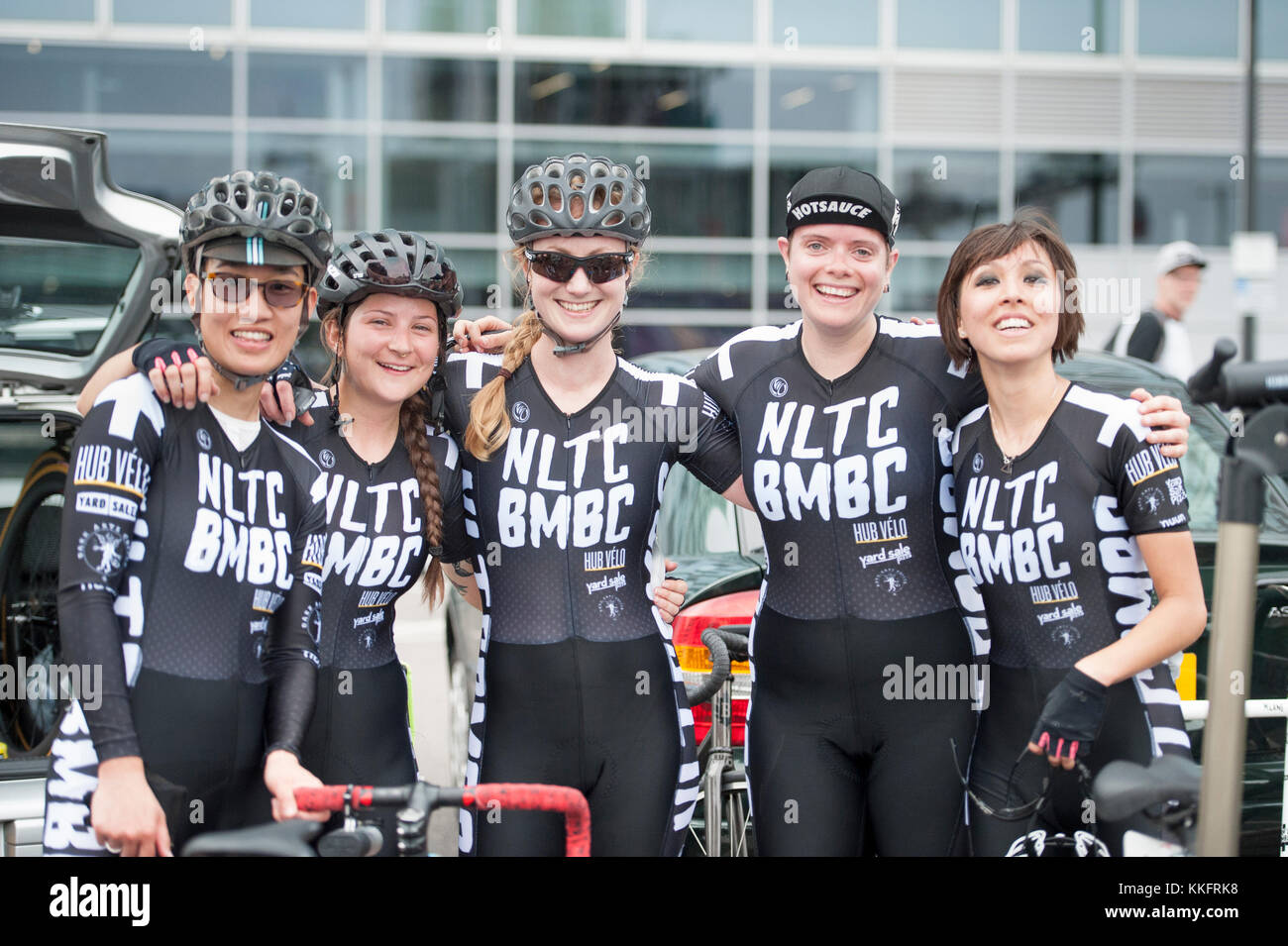 Five Women Crit Racers getting ready for the RedHook Crit Race London, ThunderCats cyclists, Thunder cat team. Stock Photo