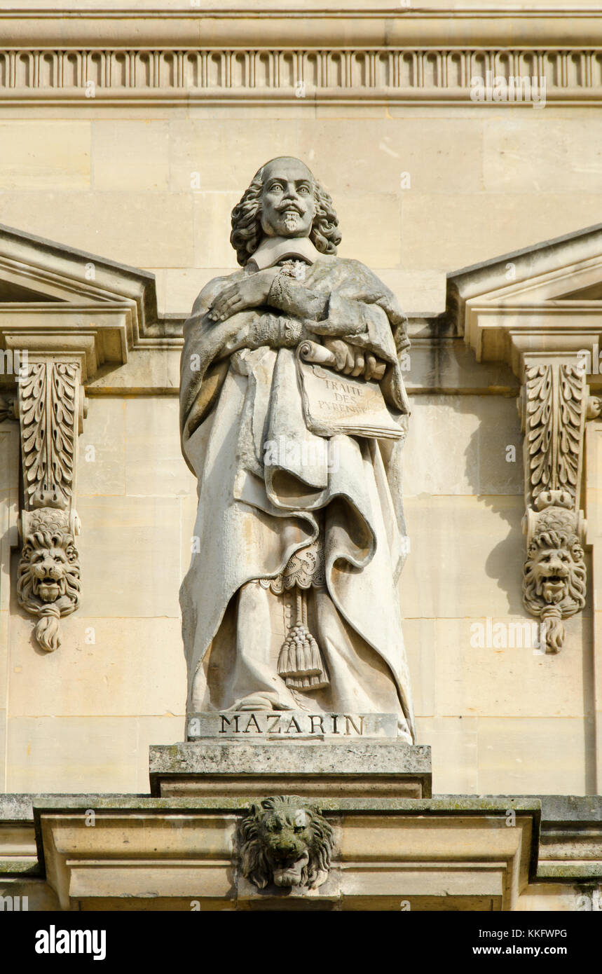 Paris, France. Palais du Louvre. Statue in the Cour Napoleon: Cardinal Jules Raymond Mazarin (1602 – 1661) born Giulio Raimondo Mazzarino. Italian Car Stock Photo