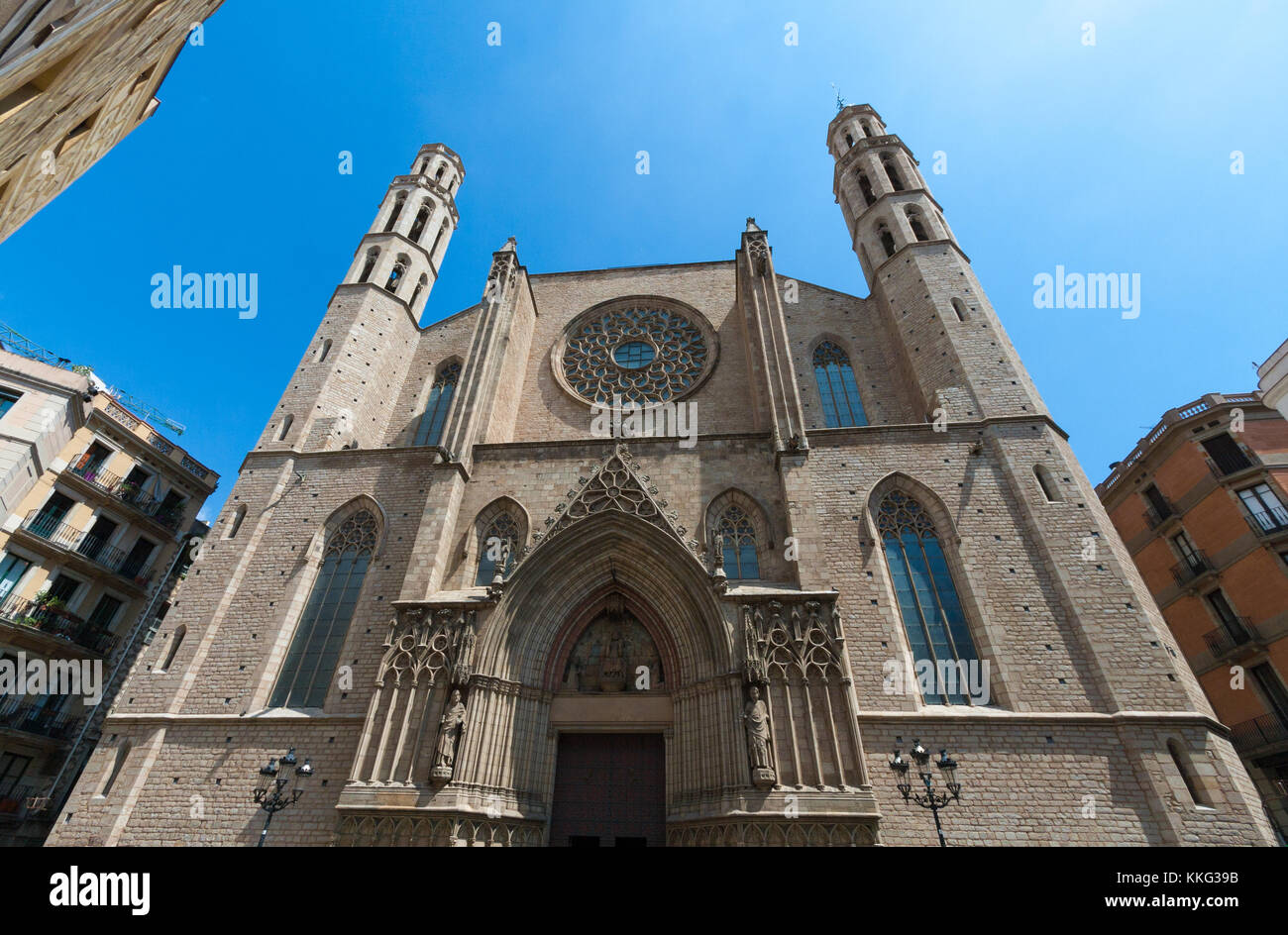 Basilica de santa maria del mar hi-res stock photography and images - Alamy