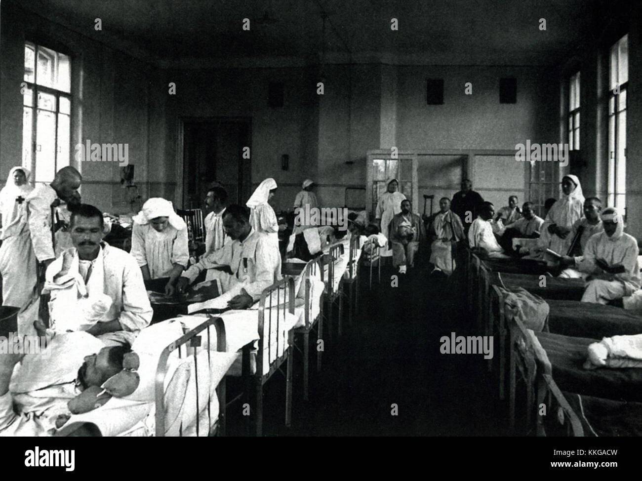 Госпиталь картинки. Военный госпиталь СССР. Военный госпиталь 19 век.