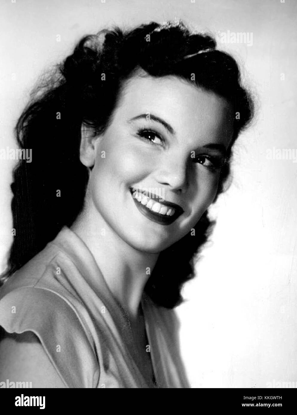 Nanette Newman (born 1934) Nanette Newman (born 1934)