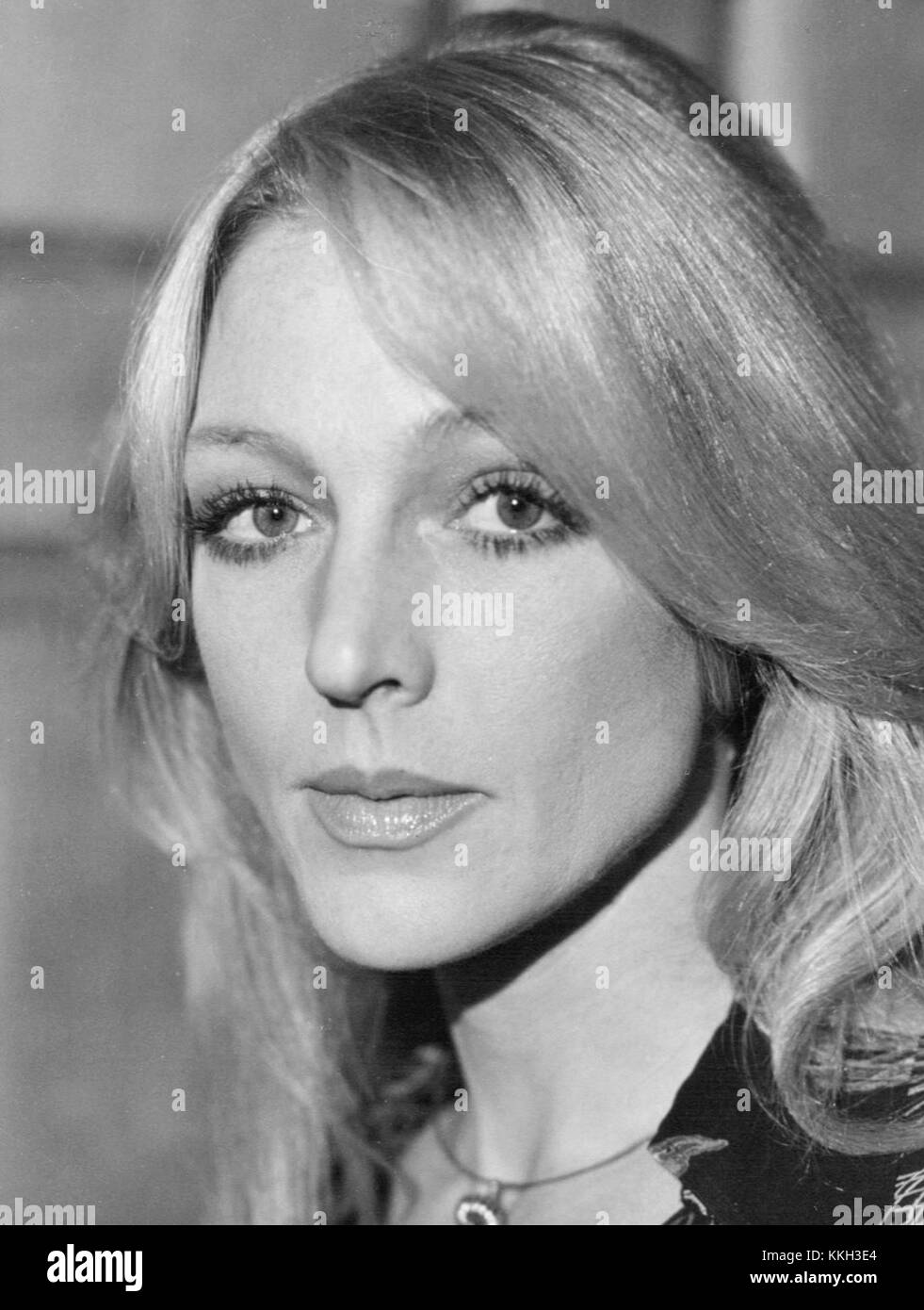 Joanna Pettet 1976 Stock Photo - Alamy