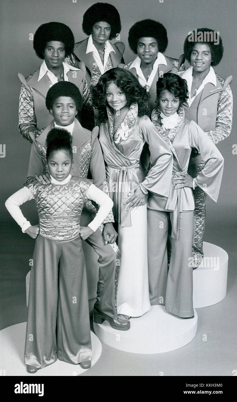 その他 THE JACKSON FIVE with MOM and POP The jackson 5 the jacksons hi-res stock photography and images - Alamy