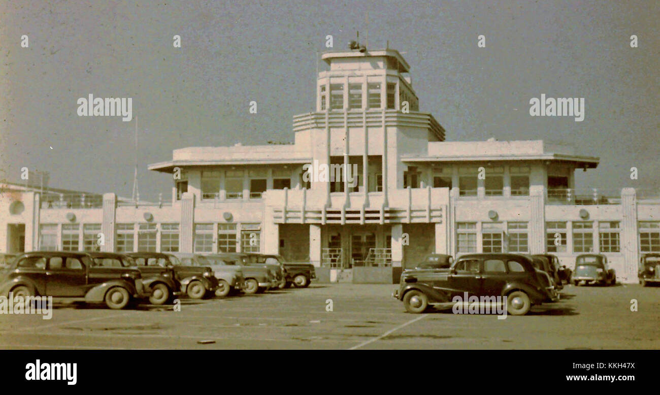 Swan Island Municipal Airport terminal Stock Photo Alamy