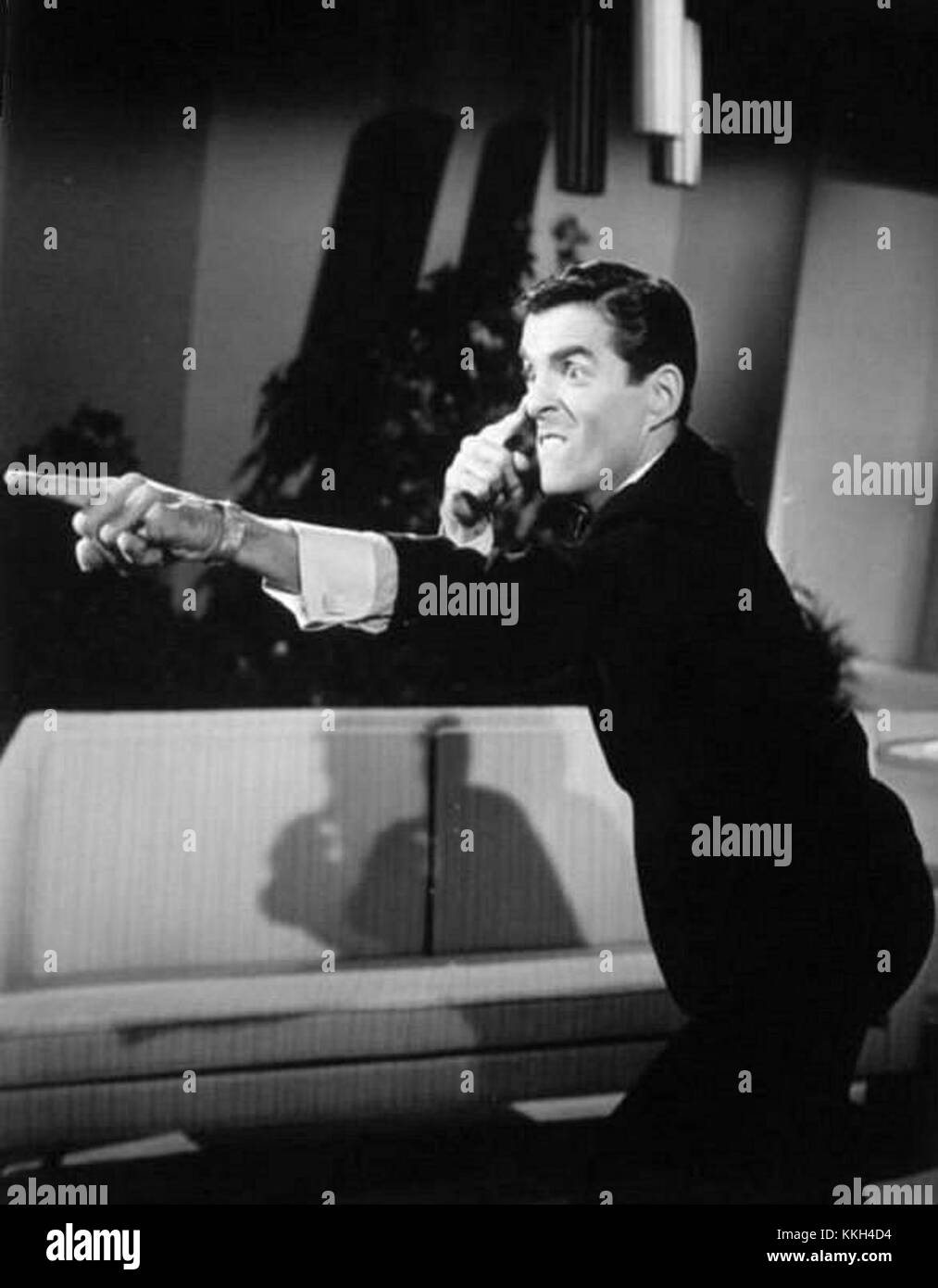 One Day at a Time star Pat Harrington Jr dies at age 86, image size:1013x1390