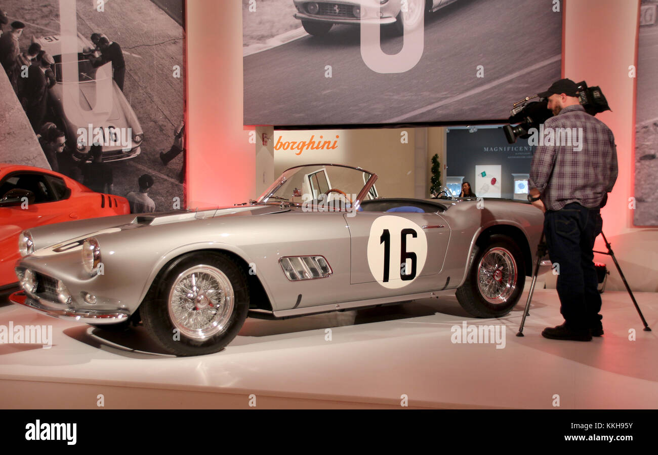 1959 Ferrari 250 Gt Lwb California Sells For A Cool 18 Million