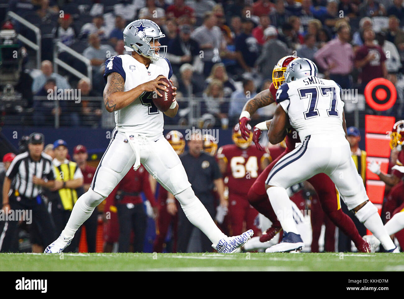 File:Dak Prescott vs. Redskins 2017.jpg - Wikimedia Commons