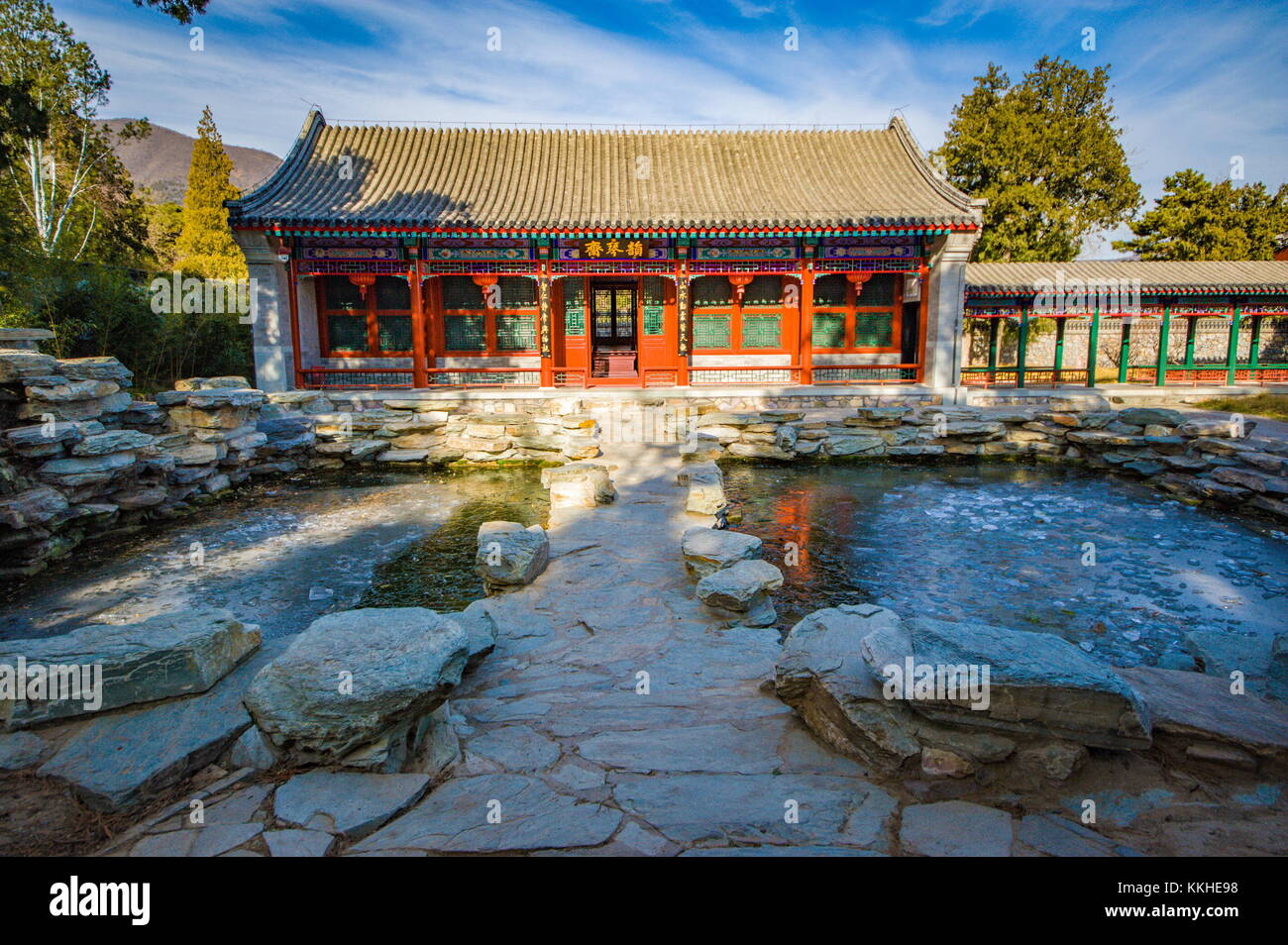 Fragrant hills park beijing hi-res stock photography and images - Alamy