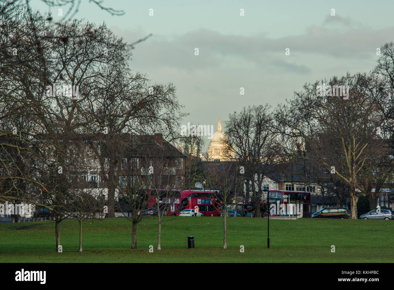 Peckham, London, UK. 1 December 2017. The dome of St.Paul's Cathedral ...