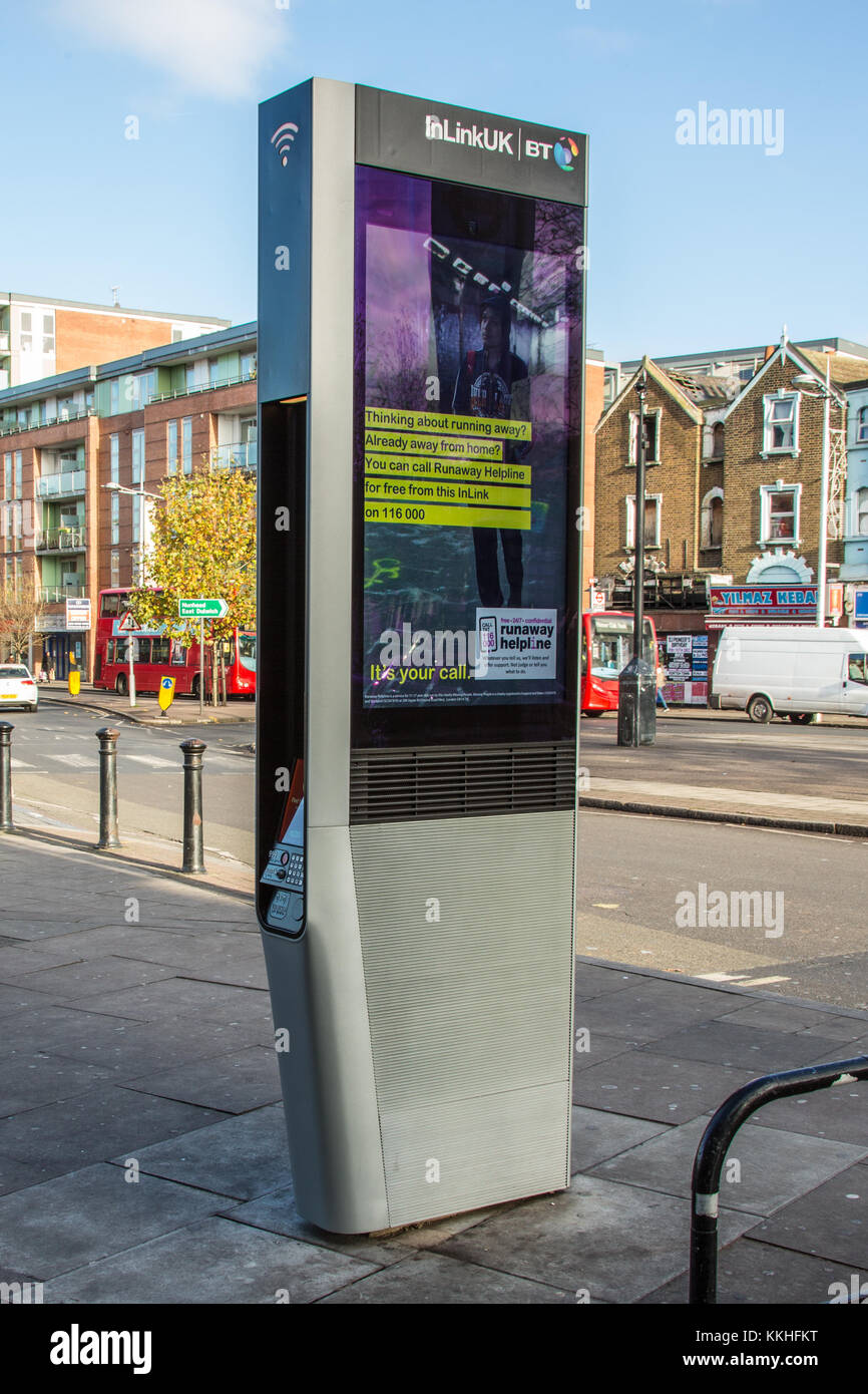 Peckham, London, UK. 1 December 2017. A new BT InLinkUK machine at the Nigel Road bus stop, The machine provides ultrafast, free public Wi-Fi, phone calls, device charging and a tablet for access to city services, maps and directions.David Rowe/Alamy Live News. Stock Photo