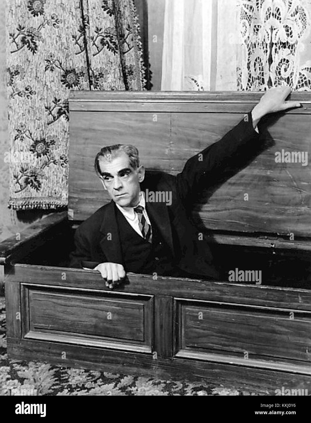 Photo of boris karloff hi-res stock photography and images - Alamy