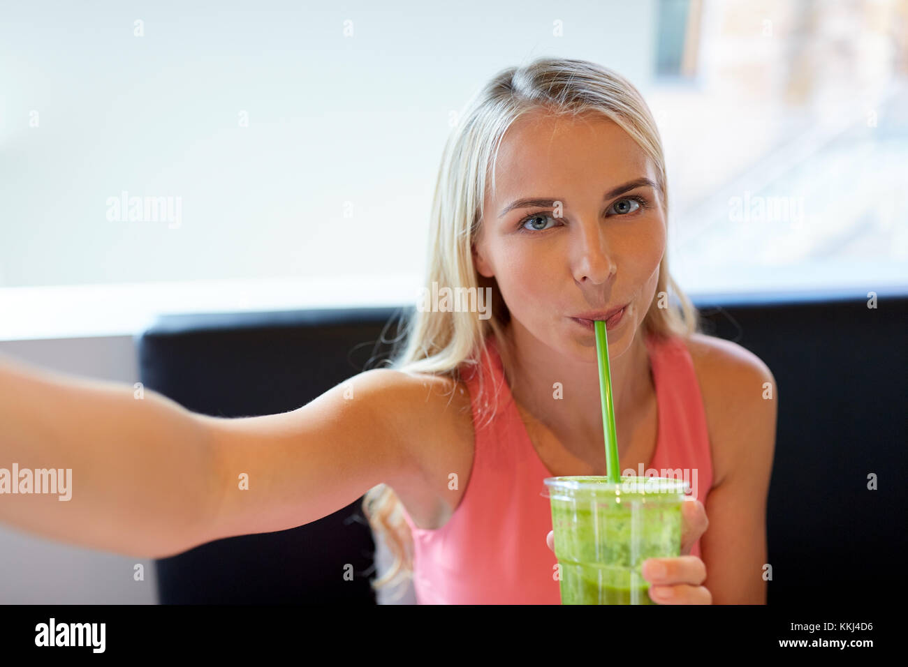 Smoothie shake hires stock photography and images Alamy