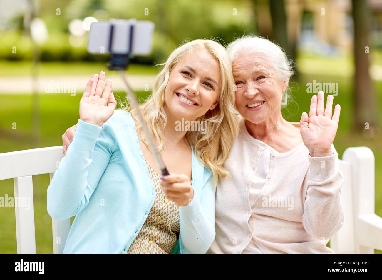 Senior selfie hi-res stock photography and images - Alamy