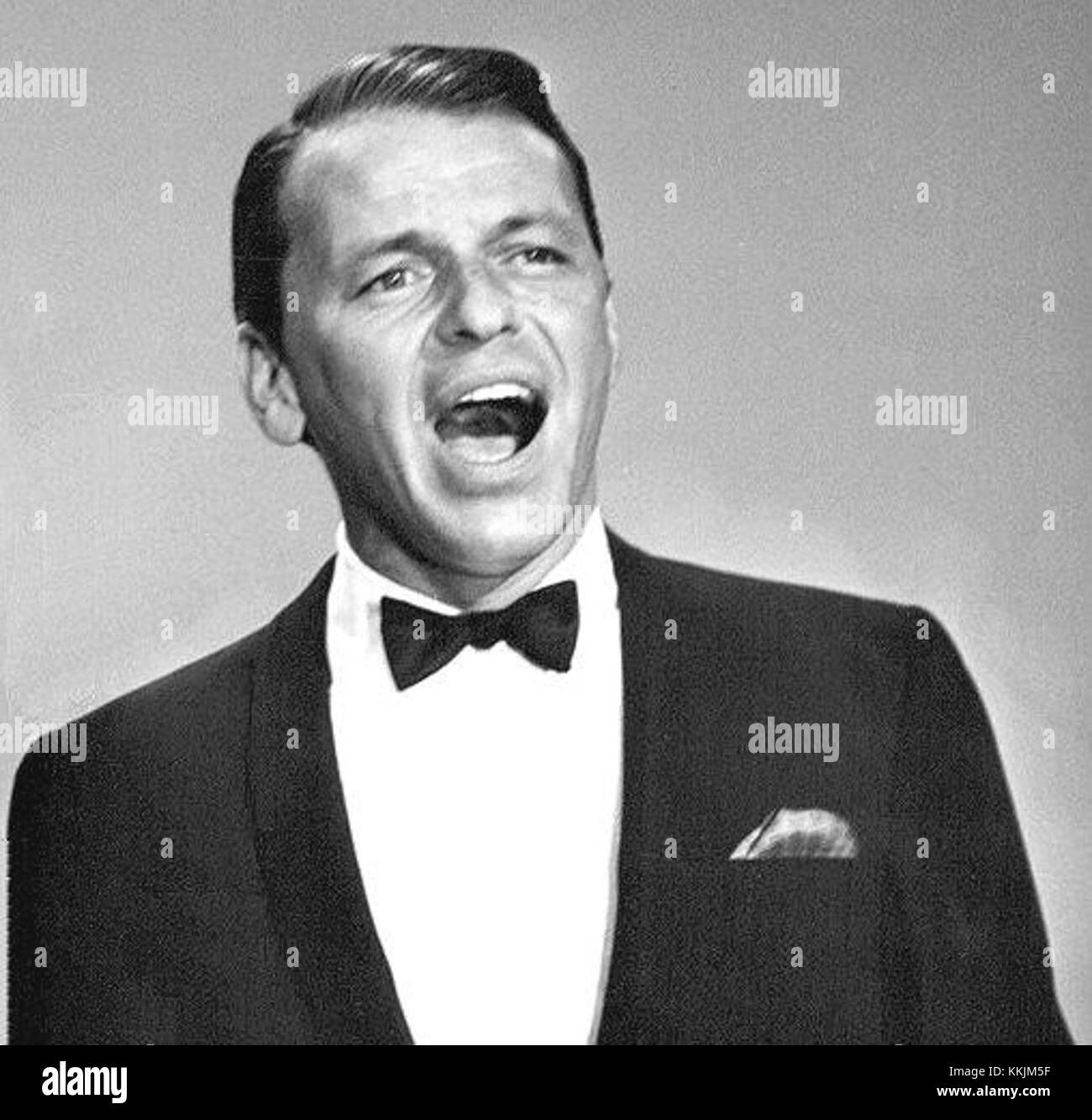 Frank sinatra Black and White Stock Photos & Images - Alamy
