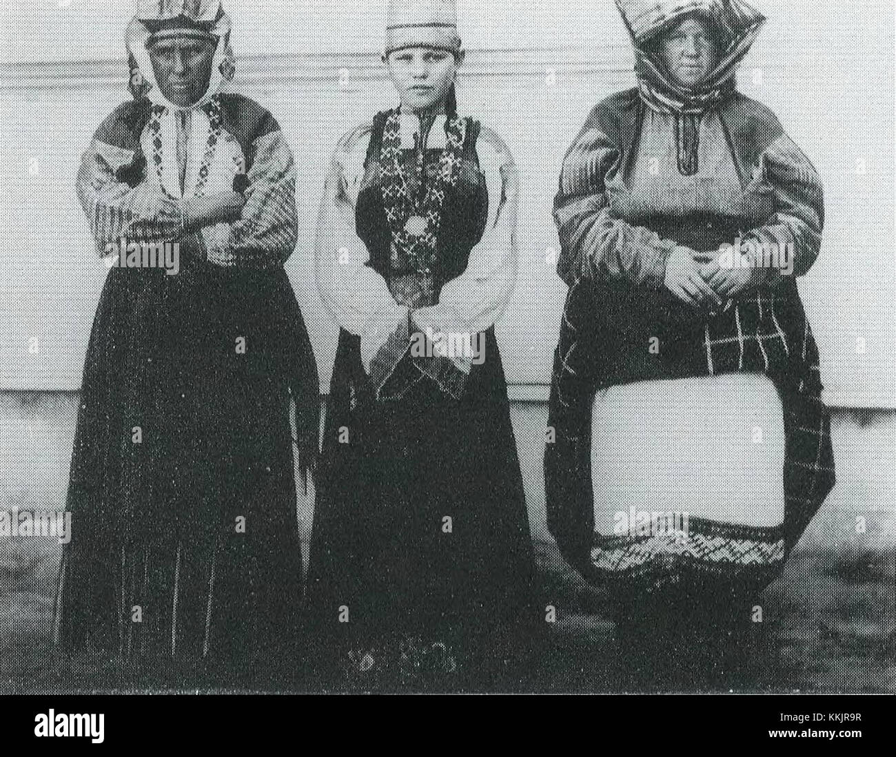 Females in feast dresses (Tambov gov., 1904) Stock Photo