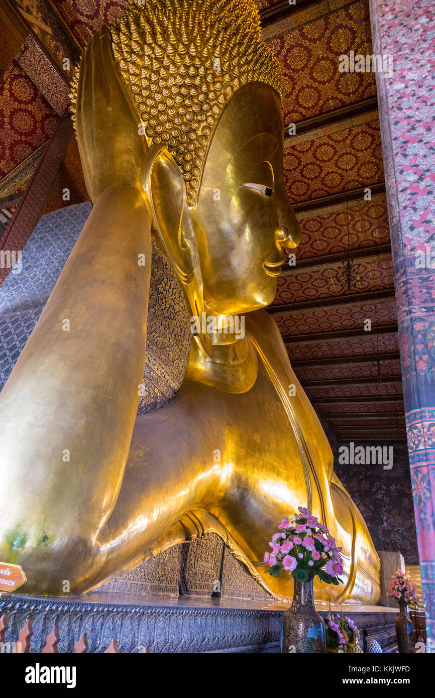 Bangkok, Thailand.  Reclining Buddha, Wat Pho Temple Complex. Stock Photo