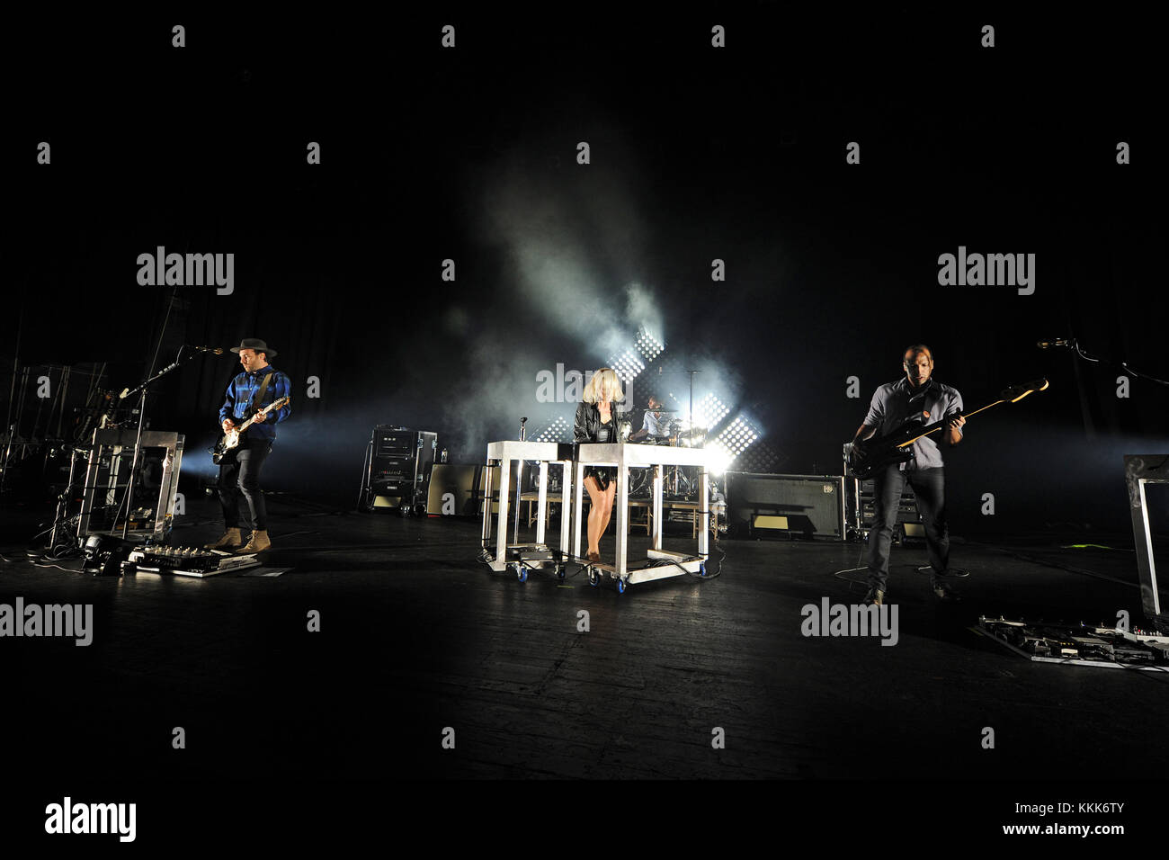 MIAMI BEACH, FL - NOVEMBER 02: Emily Haines of Metric performs at The ...