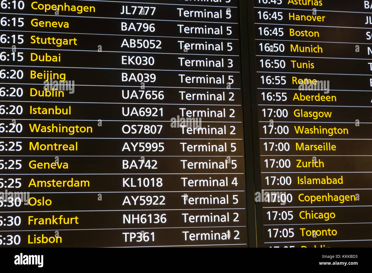 Flight departure board hires stock photography and images Alamy