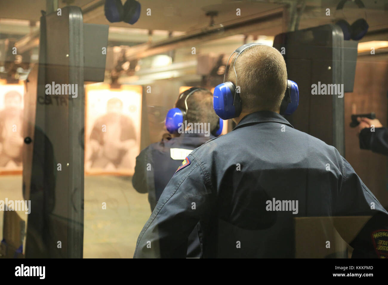 Cadets with the Wisconsin State Patrol Academy complete weapons ...