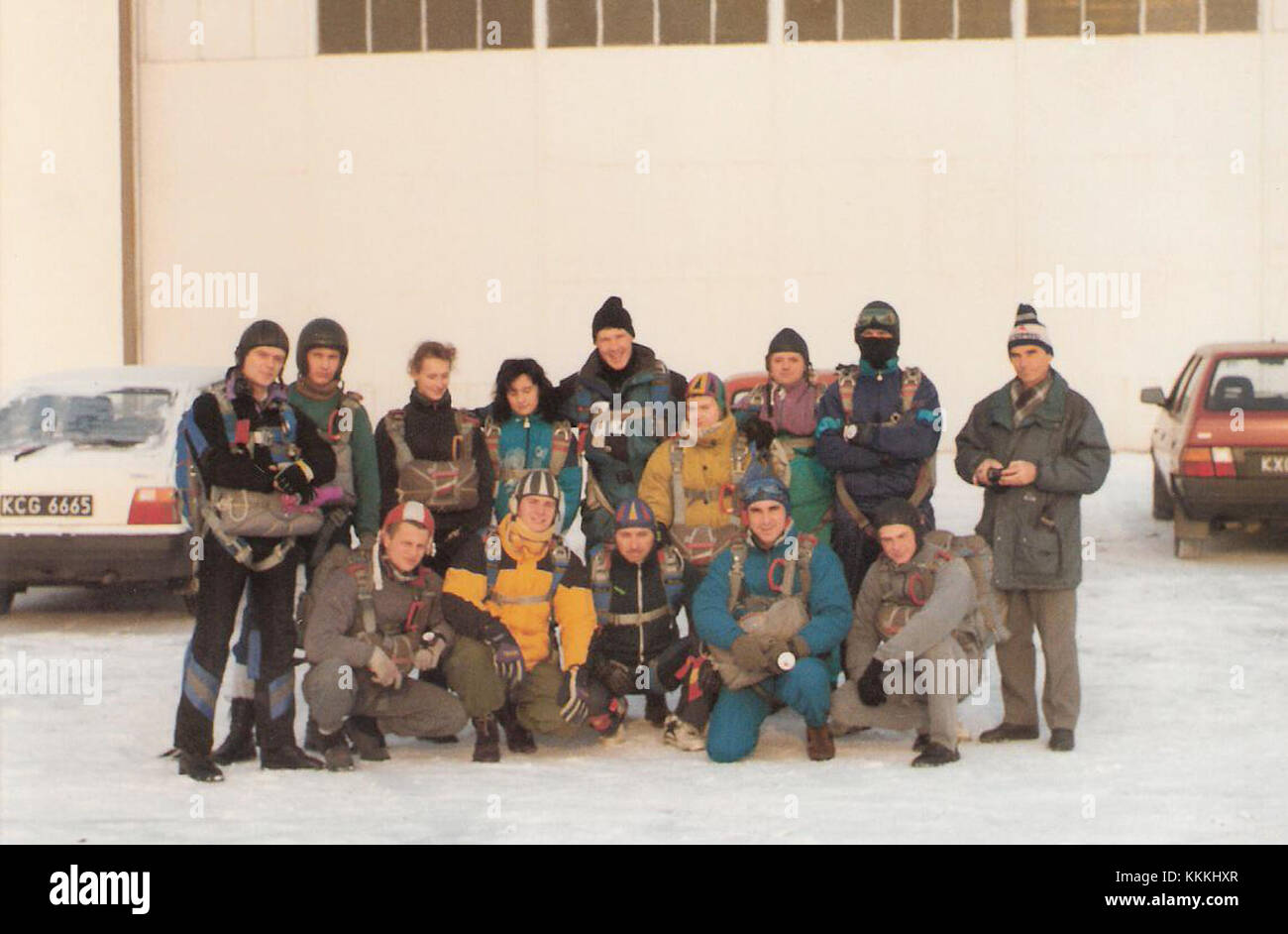 Skoki sylwestrowe Sekcji Spadochronowej Aeroklubu Gliwickiego 1996 (02) Stock Photo
