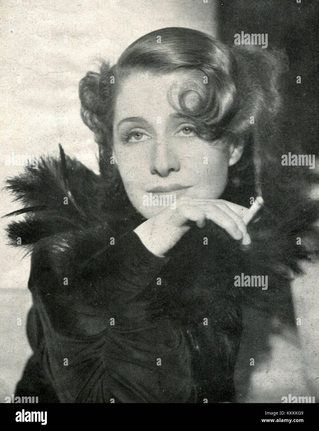 Norma shearer 1934 hi-res stock photography and images - Alamy