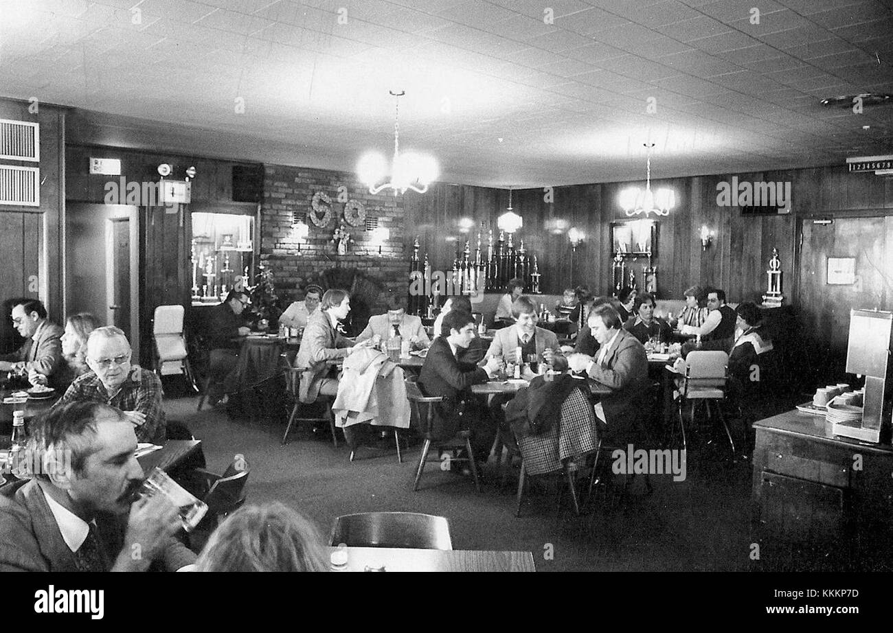 1971 - Brass Rail Restaurant - Lehigh Street- Dining Room - Allentown PA Stock Photo