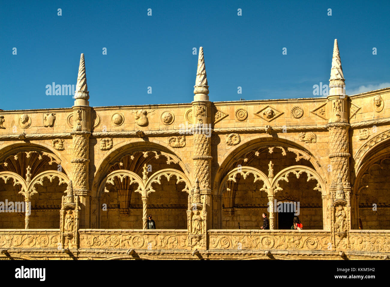 A section of  the cloisters in Jeronimos Monastery in Lisbon, Portugal, showing the characteristic detailed carvings of Manueline architecture. Stock Photo