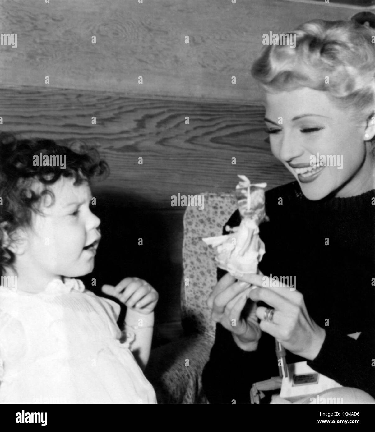 RebeccaWellesRitaHayworth1946 Stock Photo Alamy