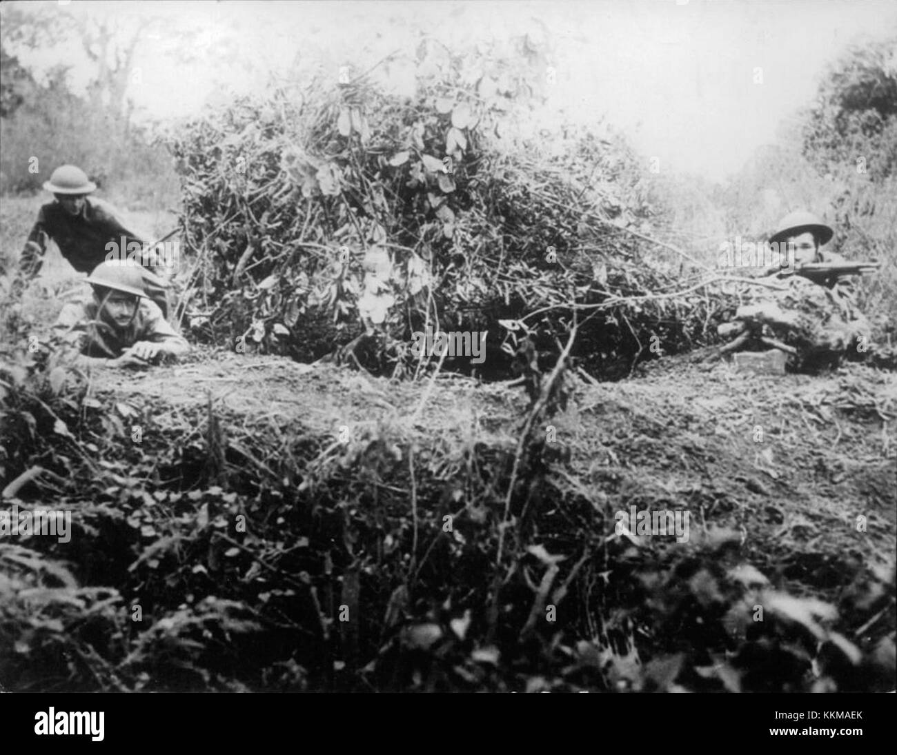 American soldiers in philippines wwii hi-res stock photography and ...