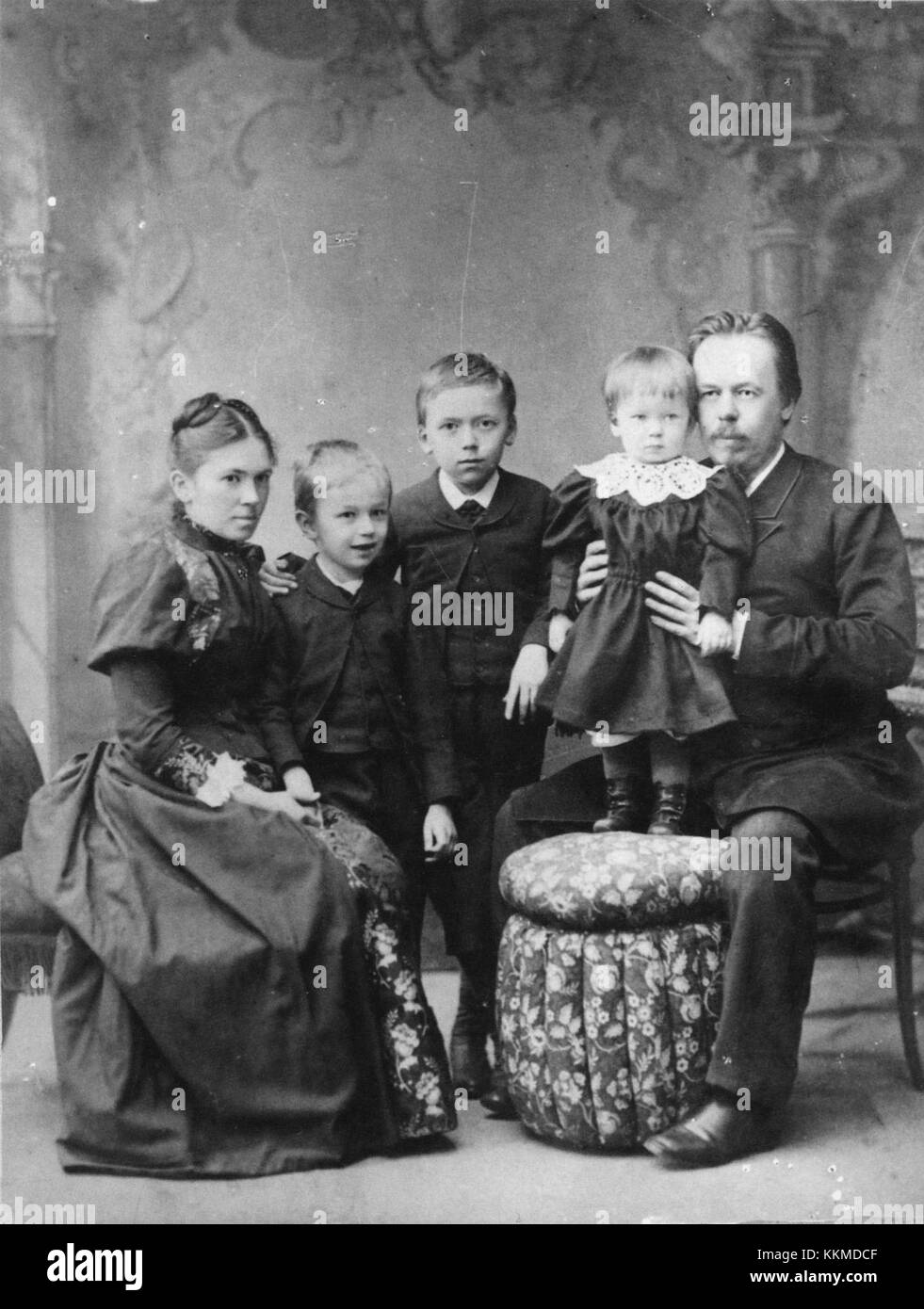 Alexander Popov with his family Stock Photo - Alamy