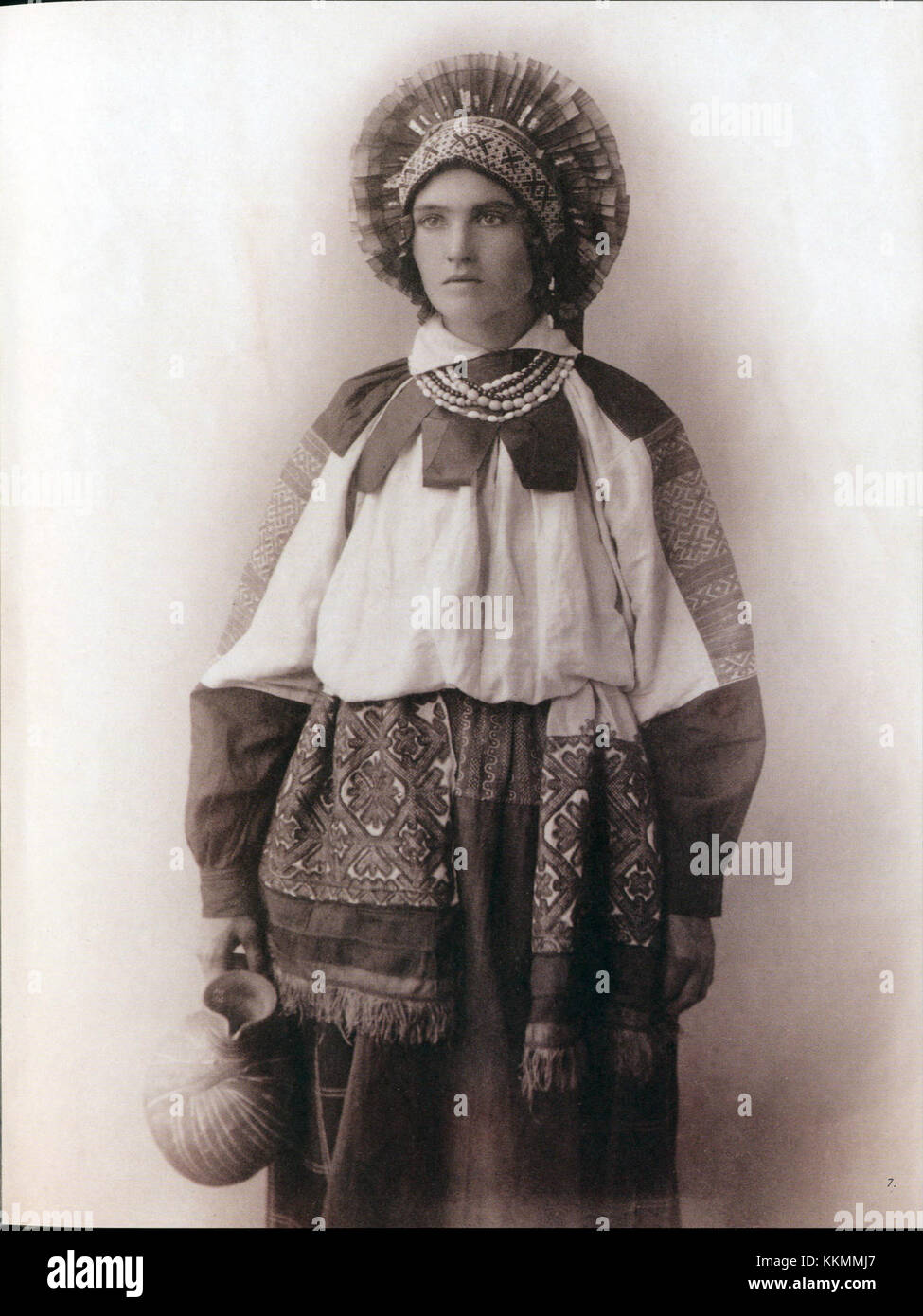 Tula costume hi-res stock photography and images - Alamy