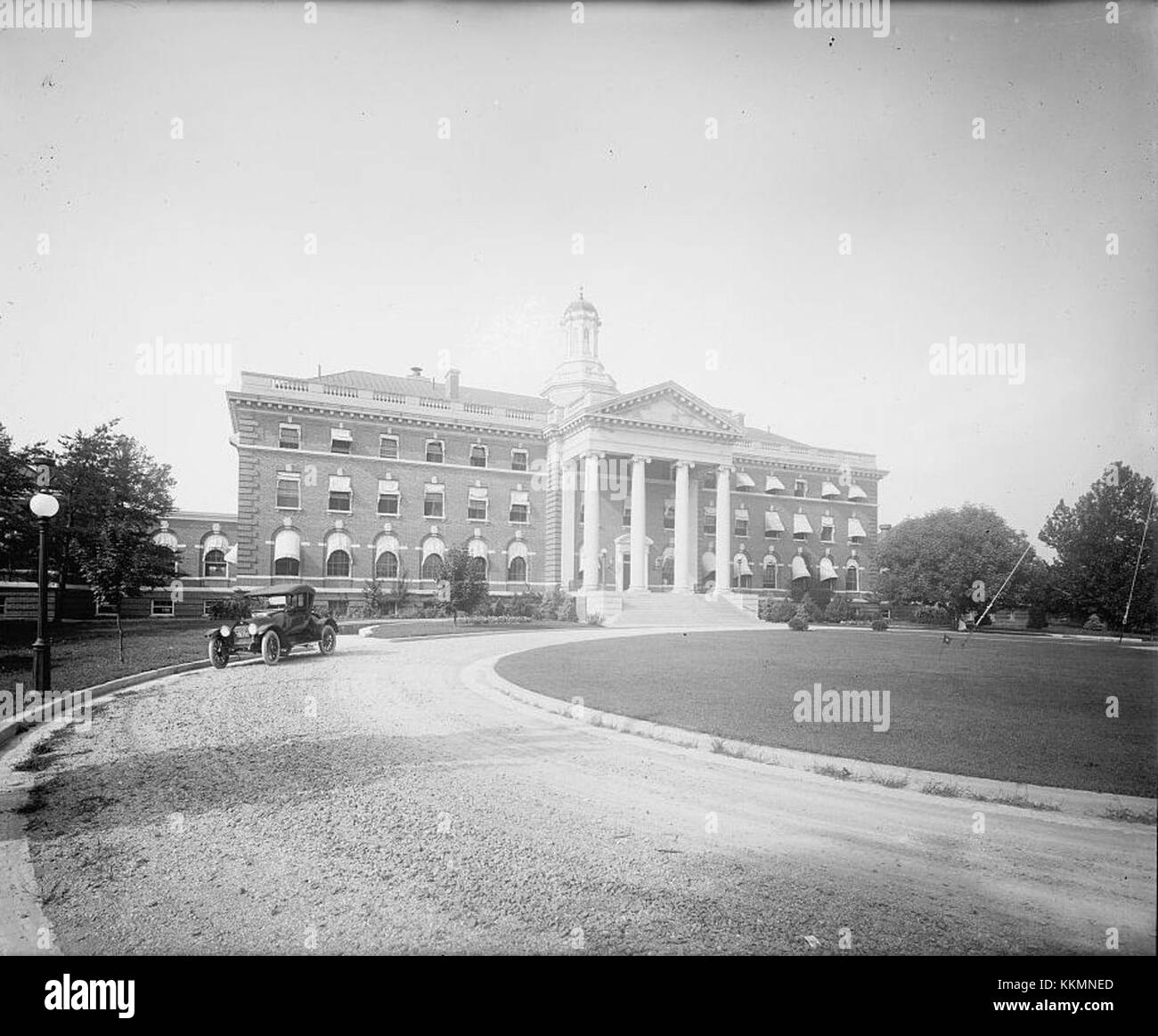 Walter Reed Hospital, Washington, D.C. , main bldg-2 Stock Photo - Alamy